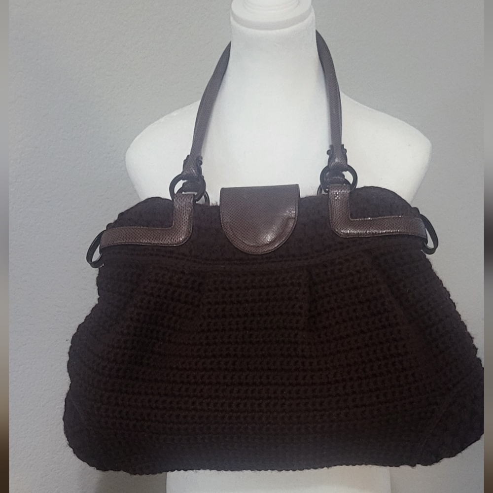 Salvatore Ferragamo crochet handbag - Picture 2 of 9